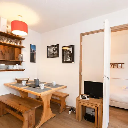 Apartment 4 Pers. A Sud, Balcon Et Parking - Fr-1-343-251